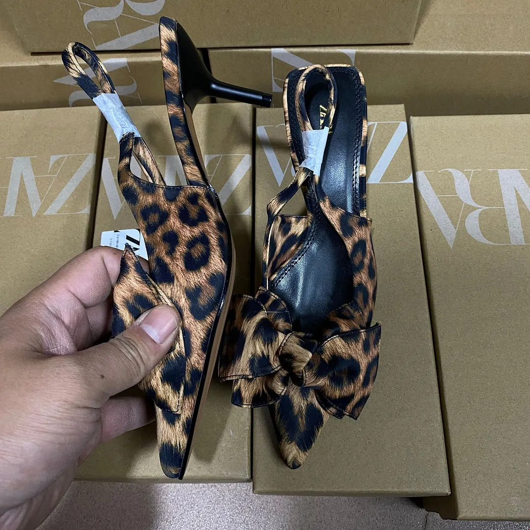 Breakj Breakj Spring New Women's Shoes Black Metal Details Decorate Round Head High Heel Elegant Fashion Sandals