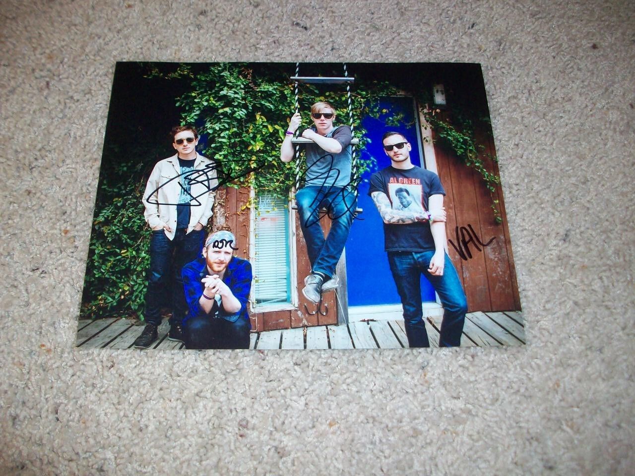 BEAR HANDS BAND SIGNED 8x10 Photo Poster painting A DILLON RAU +3 AUTOGRAPH DISTRACTION GIANTS