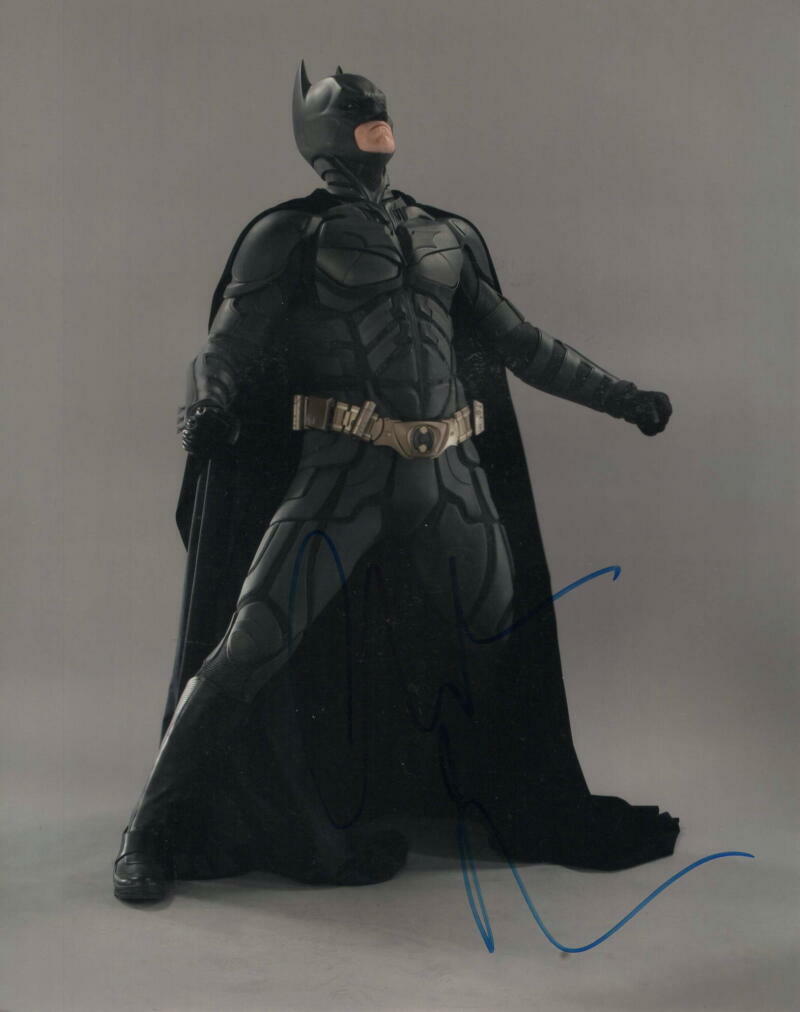 CHRISTIAN BALE SIGNED AUTOGRAPH 8X10 Photo Poster painting - BATMAN, THE DARK KNIGHT THE FIGHTER