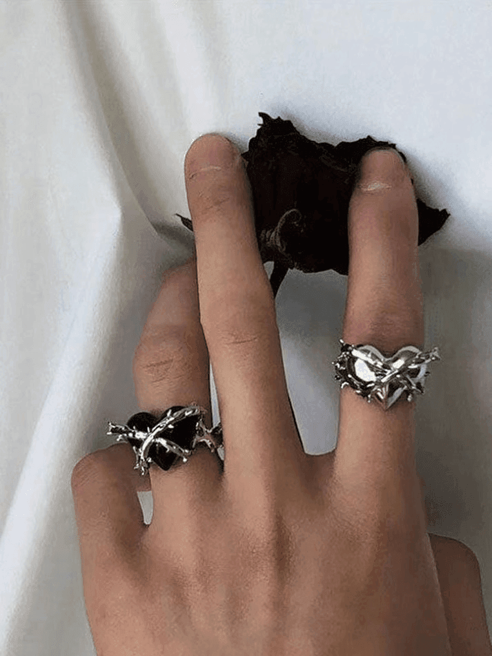 Brownm 2pcs Heart Decor Cuff Ring