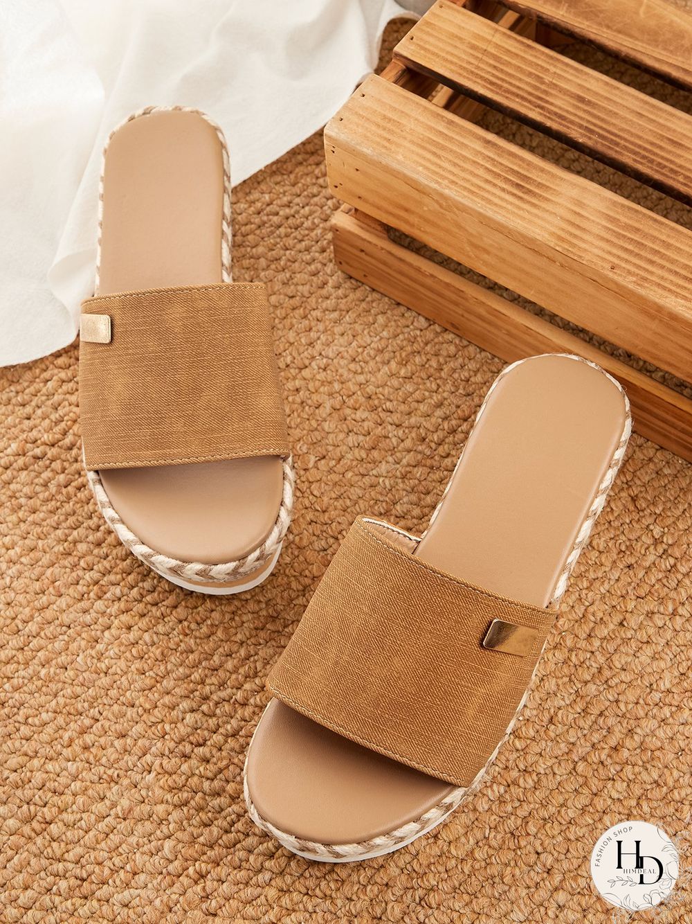 Resort Hemp Rope Sole Wedge Sandals