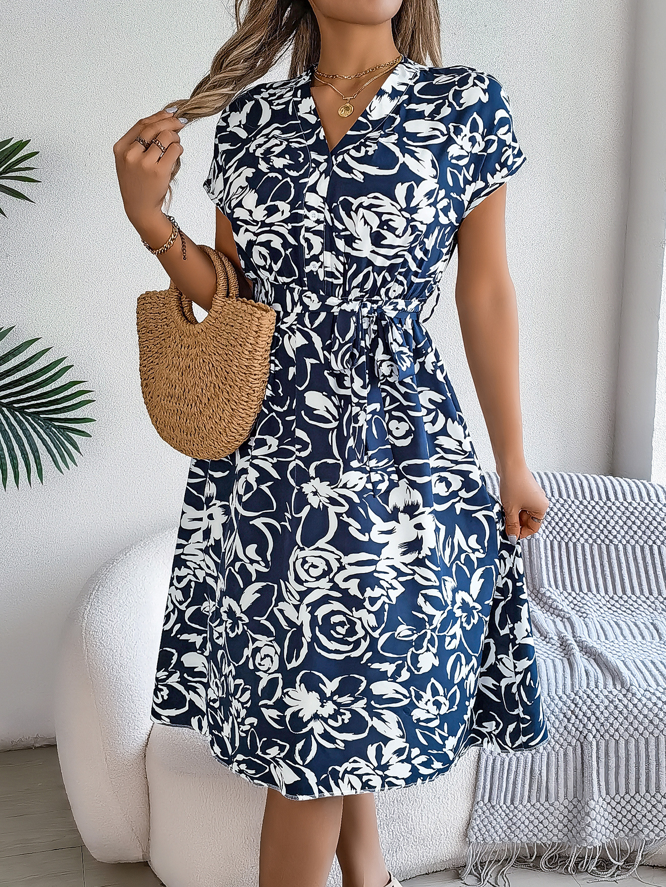 Mature Women's Casual Summer V-neck Button Batwing Sleeve Flower Swing Dress