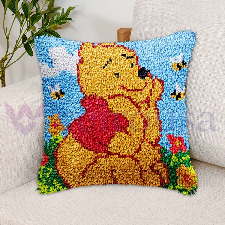 Bear in the Garden Pillowcase Latch Hook Kits for Beginner veirousa