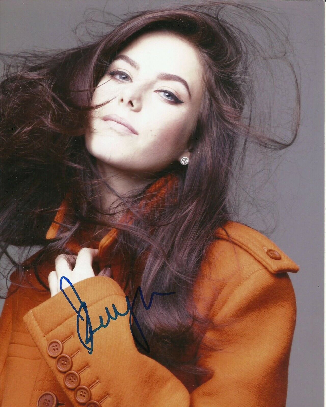 KAYA SCODELARIO SIGNED SEXY Photo Poster painting UACC REG 242 FILM AUTOGRAPHS (1)