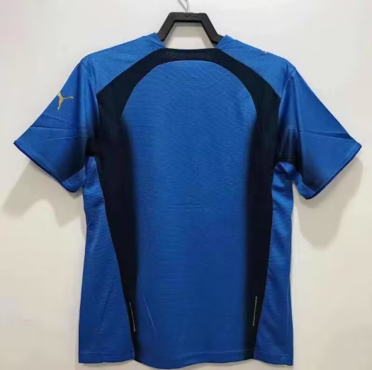 Retro Italy 2006 Home Football jersey Thai Quality