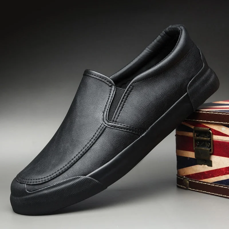 YITU New Fashion Low top Men's Vulcanized Shoes Flannel Slip on Loafer Designer Casual Shoes Spring Simple Flats