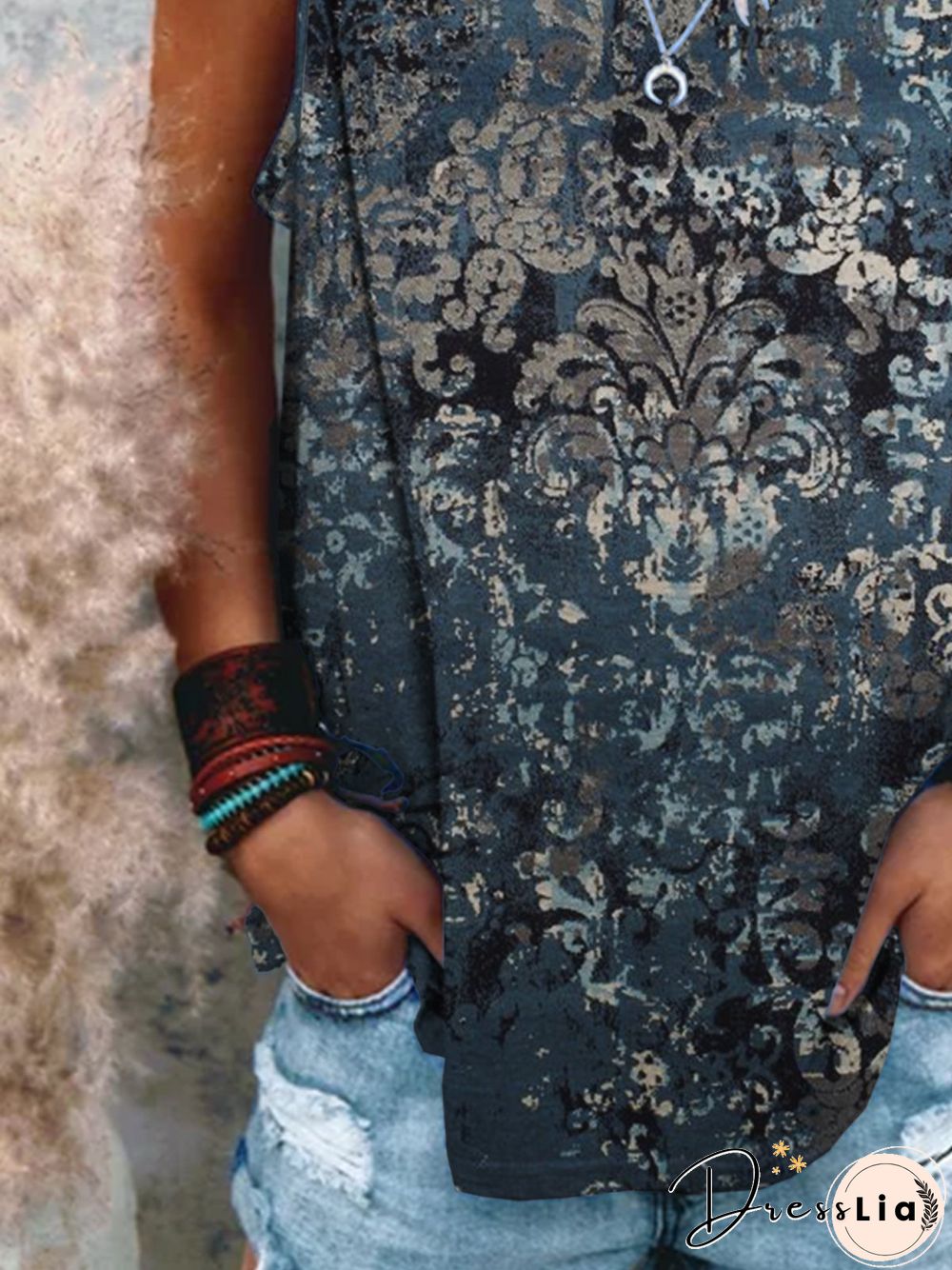 Vintage Crew Neck Geometric Tanks & Camis