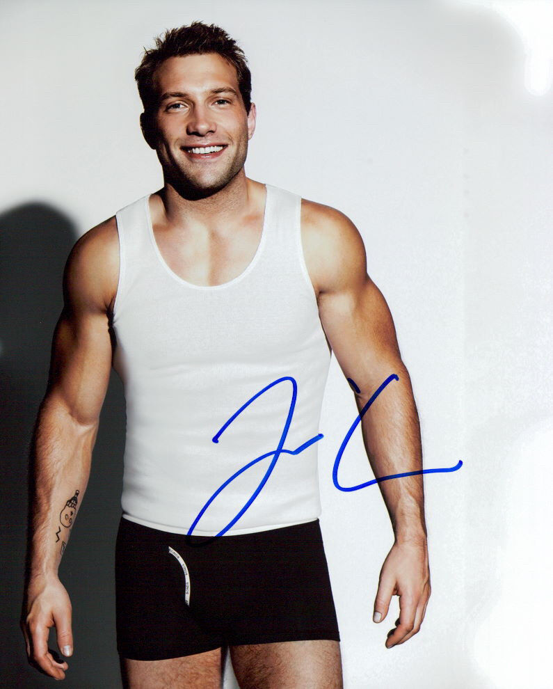 Jai Courtney signed authentic 8x10 Photo Poster painting COA