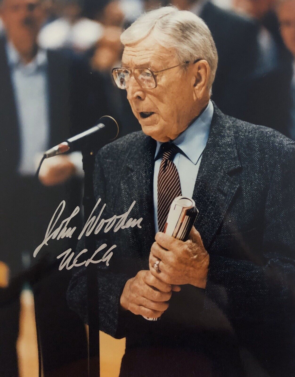 John Wooden Signed Autographed UCLA Bruins 8x10 Photo Poster painting National Champs Psa/Dna