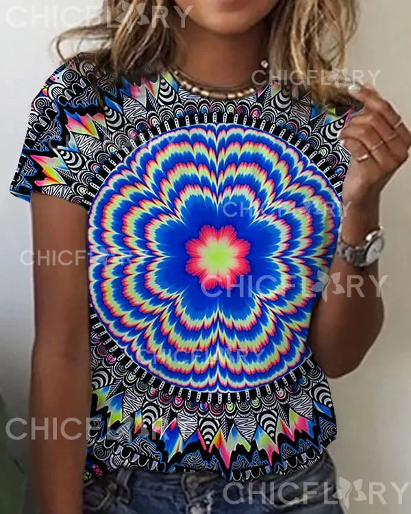 Women's Mandala Floral Pattern Crew Neck T-shirt