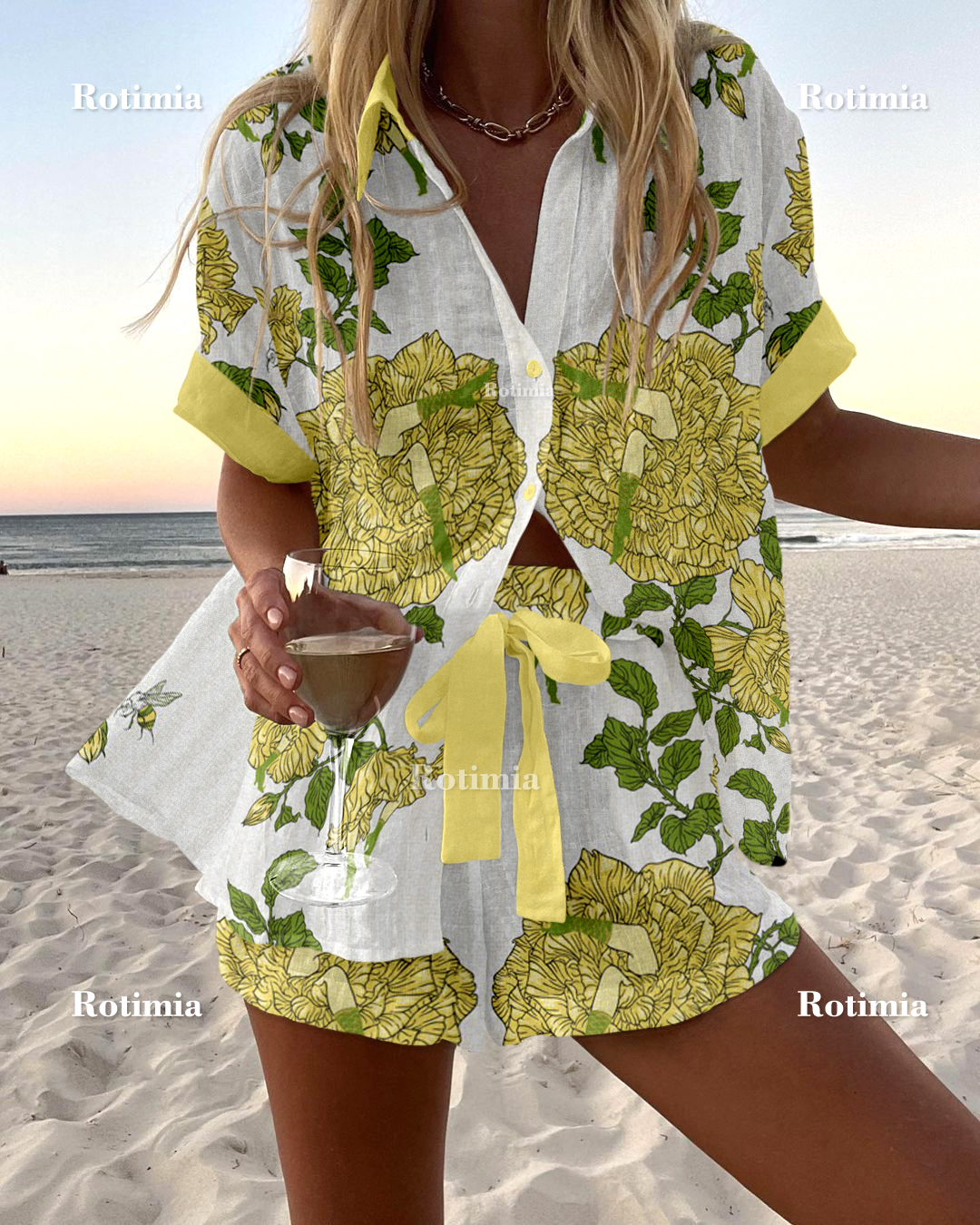Fresh Floral Print Resort Style Two-Piece Set