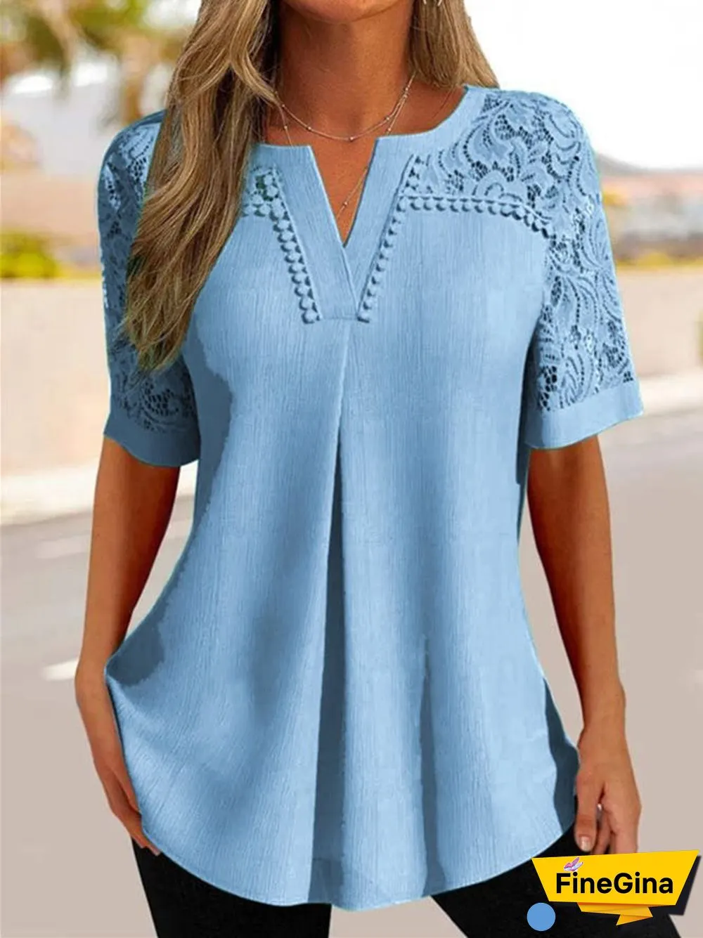 Women's Lace Short Sleeve V-neck Top