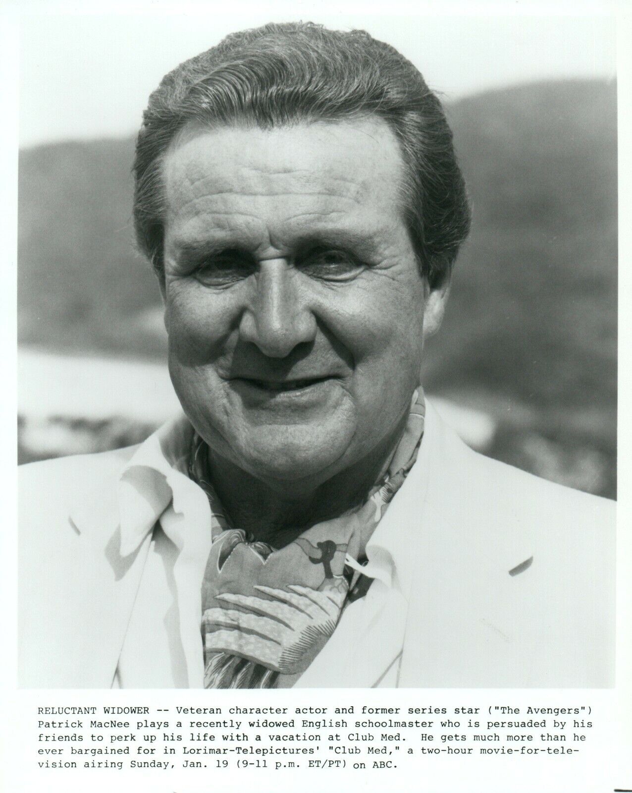 PATRICK MACNEE Actor 8x10 Promo Press ABC News Photo Poster painting 1986 CLUB MED Movie