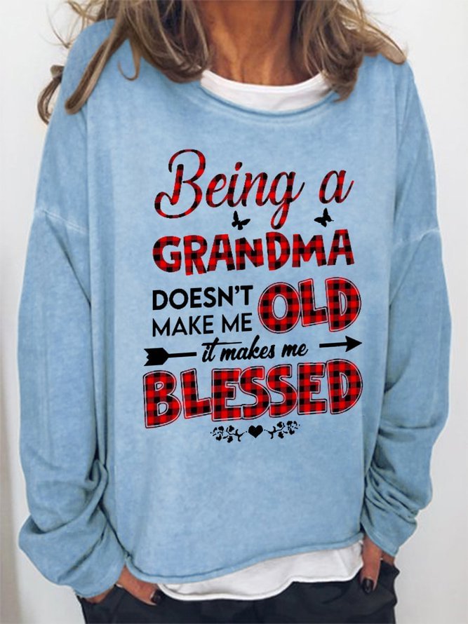 Women Being A Grandma Doesn’t Make Me Old Perfect Loose Plaid Crew Neck Sweatshirts