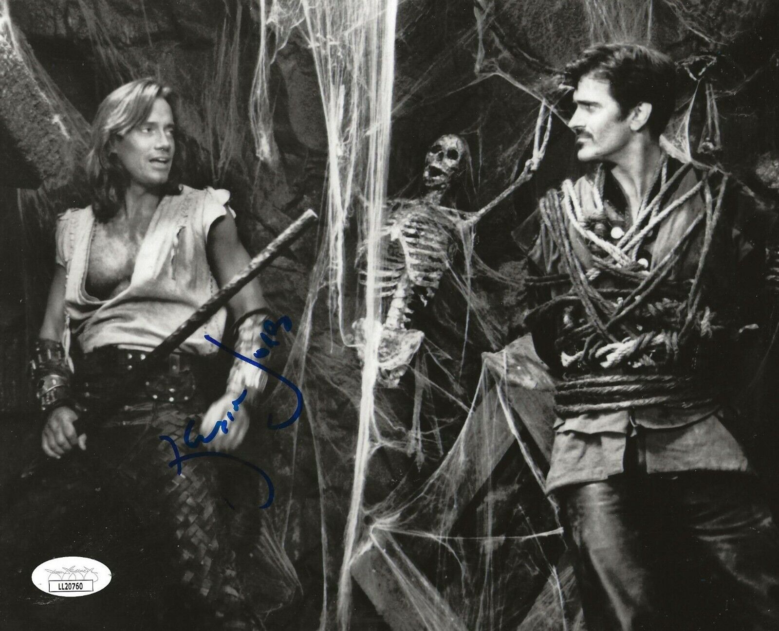 Kevin Sorbo signed Hercules 8x10 Photo Poster painting autographed JSA