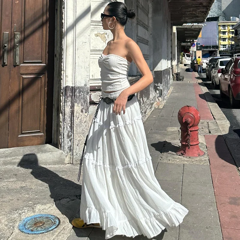 Uveng Uveng Temperament French Sweet Sexy Two-Piece 2023 Summer New Women's Wear A Word Shoulder Wipe Chest Half Skirt