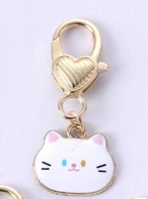 Minimalist Cat Zinc Alloy Women’s Keychain
