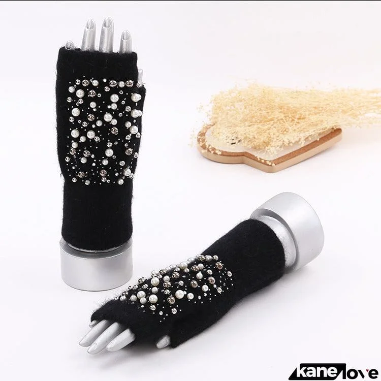 Shiny Pearl Fingerless Gloves