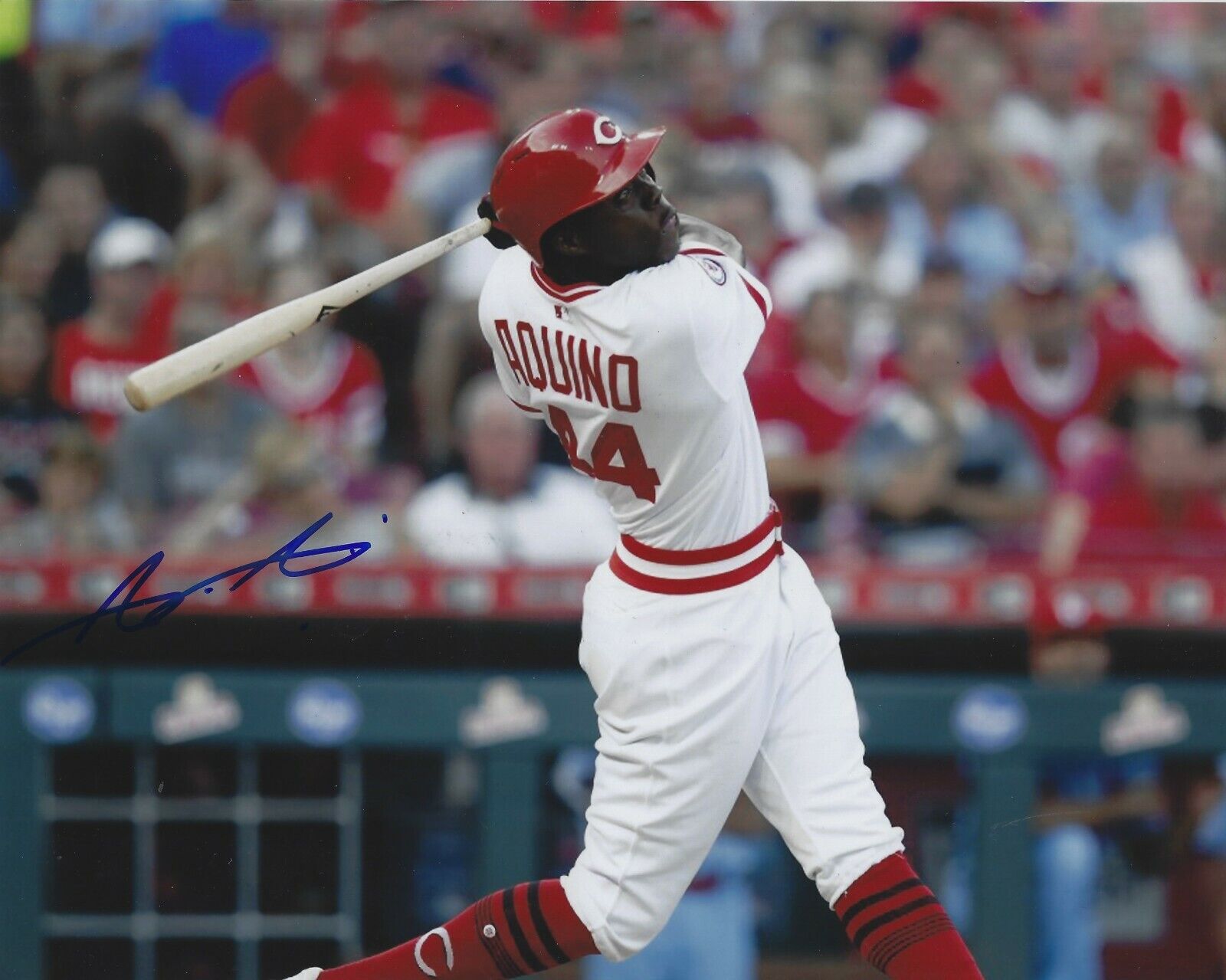 Autographed ARISTIDES AQUINO Cincinnati Reds 8X10 Photo Poster painting w/ COA