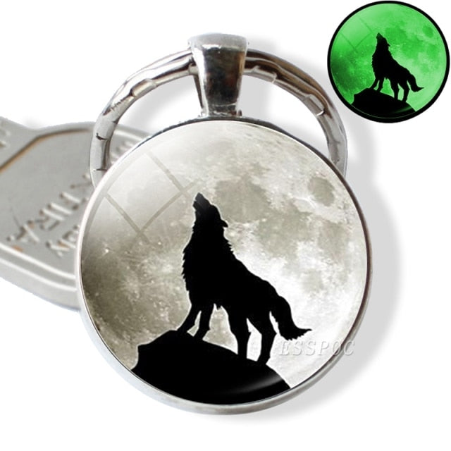 Buzzdaisy Luminous Glow In The Dark Wolf Key Chain Key Rings Holder