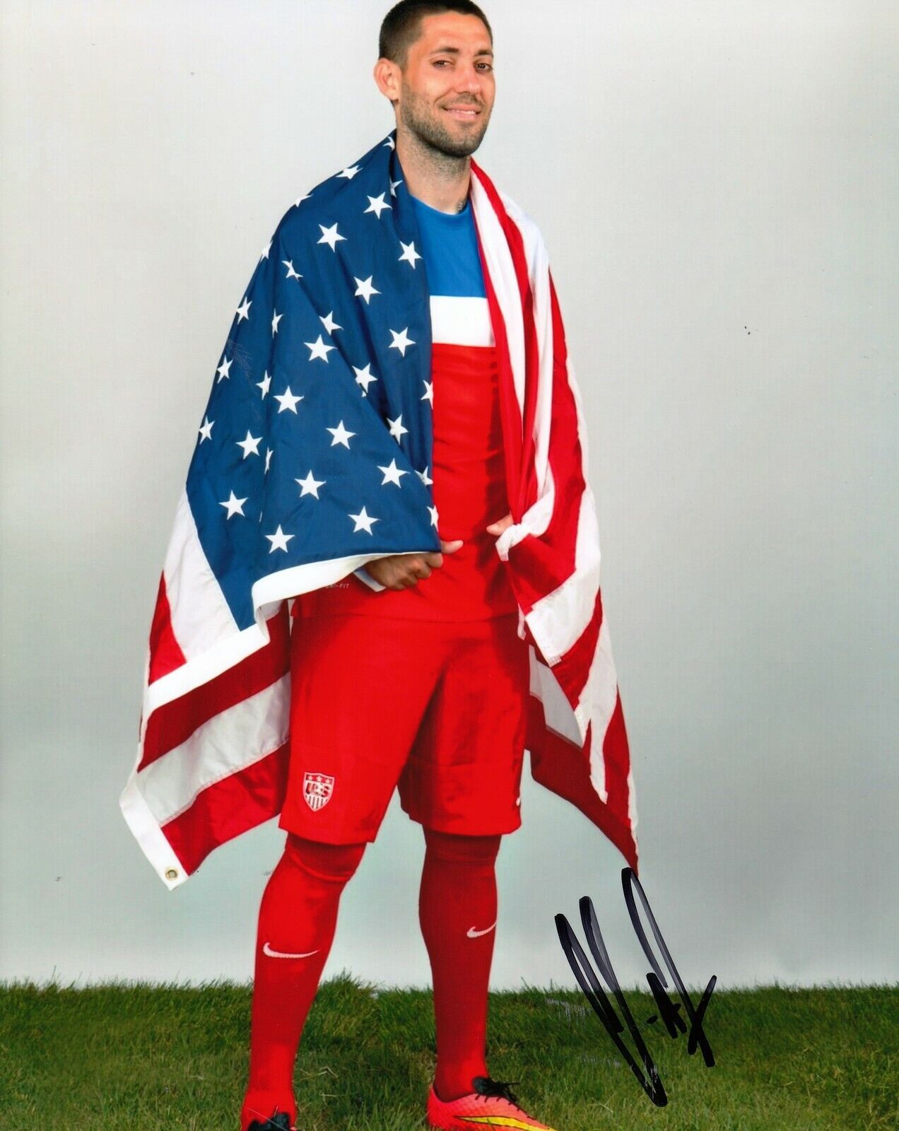 CLINT DEMPSEY signed (SEATTLE SOUNDERS) Soccer Team USA MLS Photo Poster painting 8X10 W/COA #1