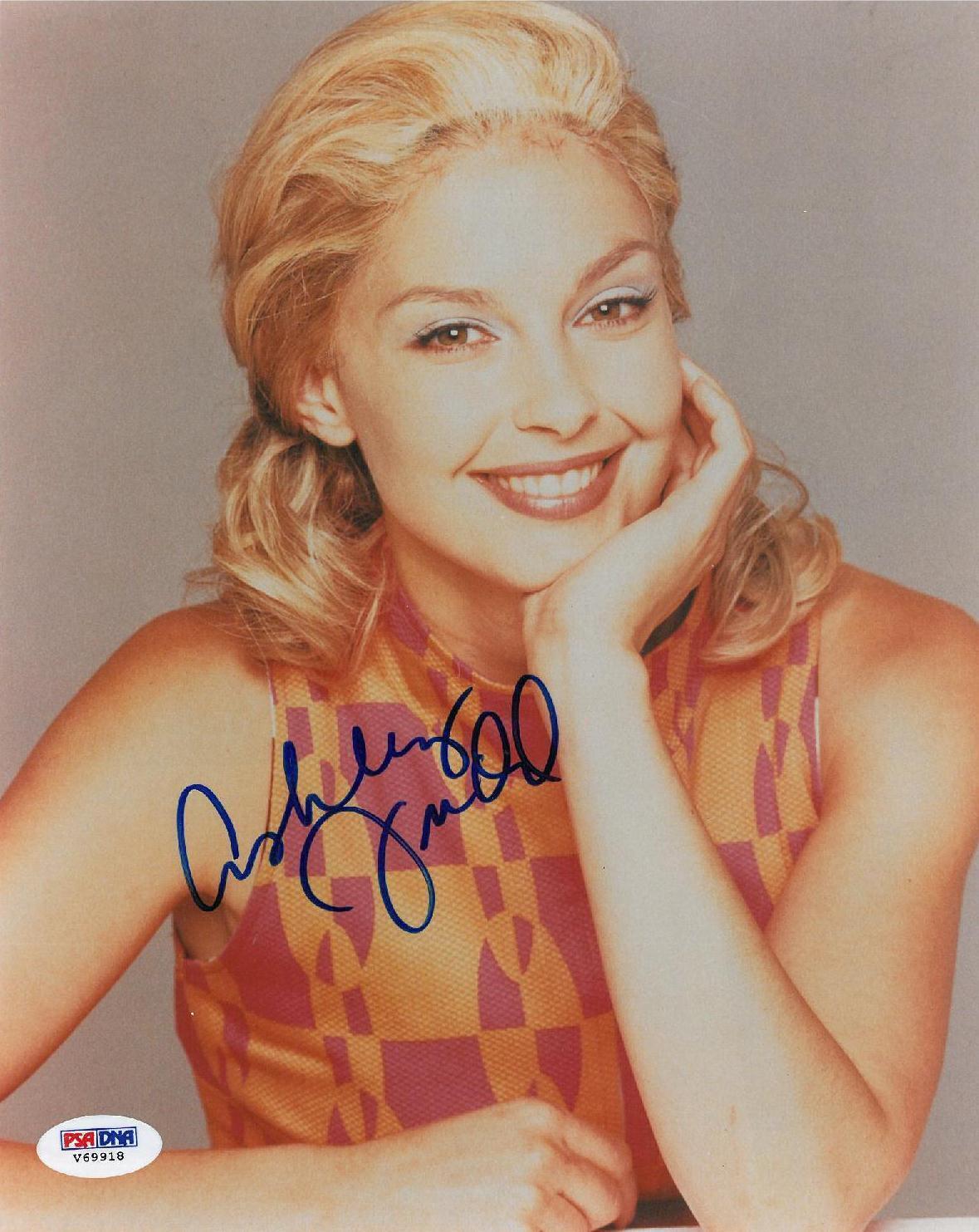 Ashley Judd Signed Authentic Autographed 8x10 Photo Poster painting (PSA/DNA) #V69918