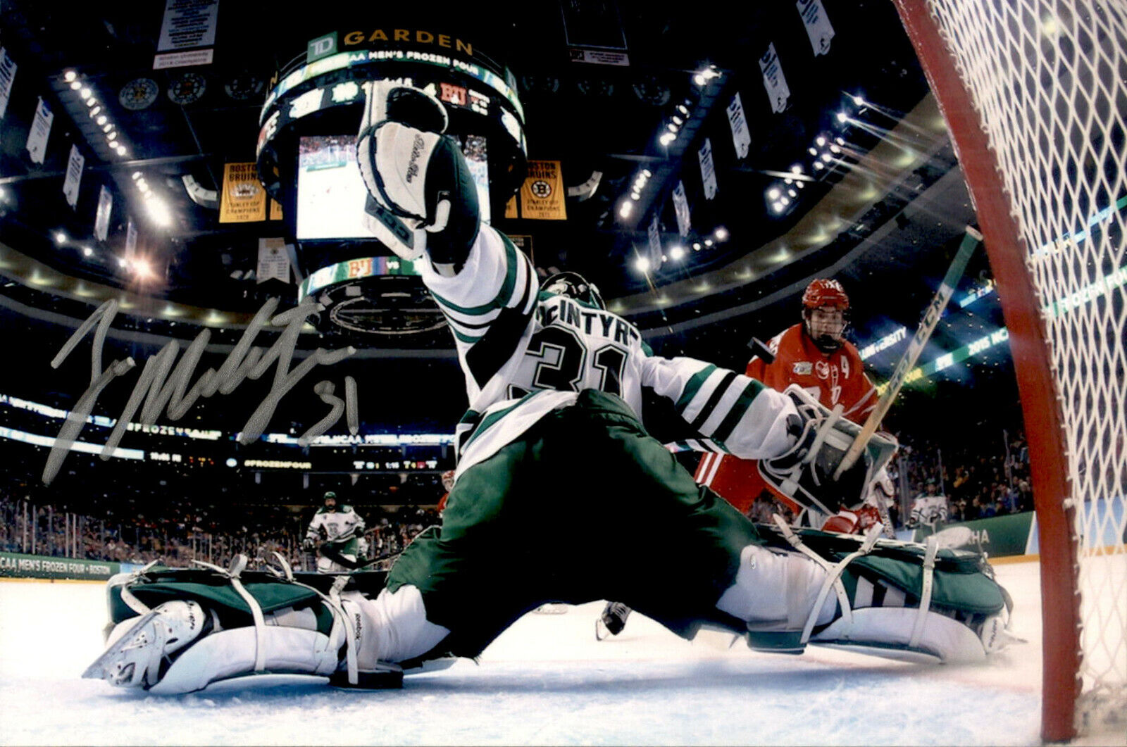 Zane McIntyre SIGNED 4x6 Photo Poster painting BOSTON BRUINS / NORTH DAKOTA FIGHTING SIOUX