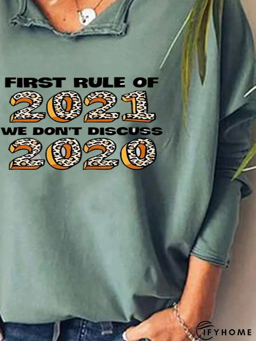 Green Casual Letter Printed Long Sleeve Shift Top | IFYHOME