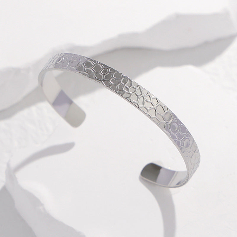 2 Pieces Expressive Stripe Stainless Steel Electroplating Bangles