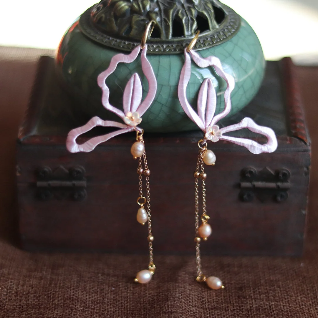 Wrapped Silk Pearl Antique Hanfu Tassel Butterfly Earrings