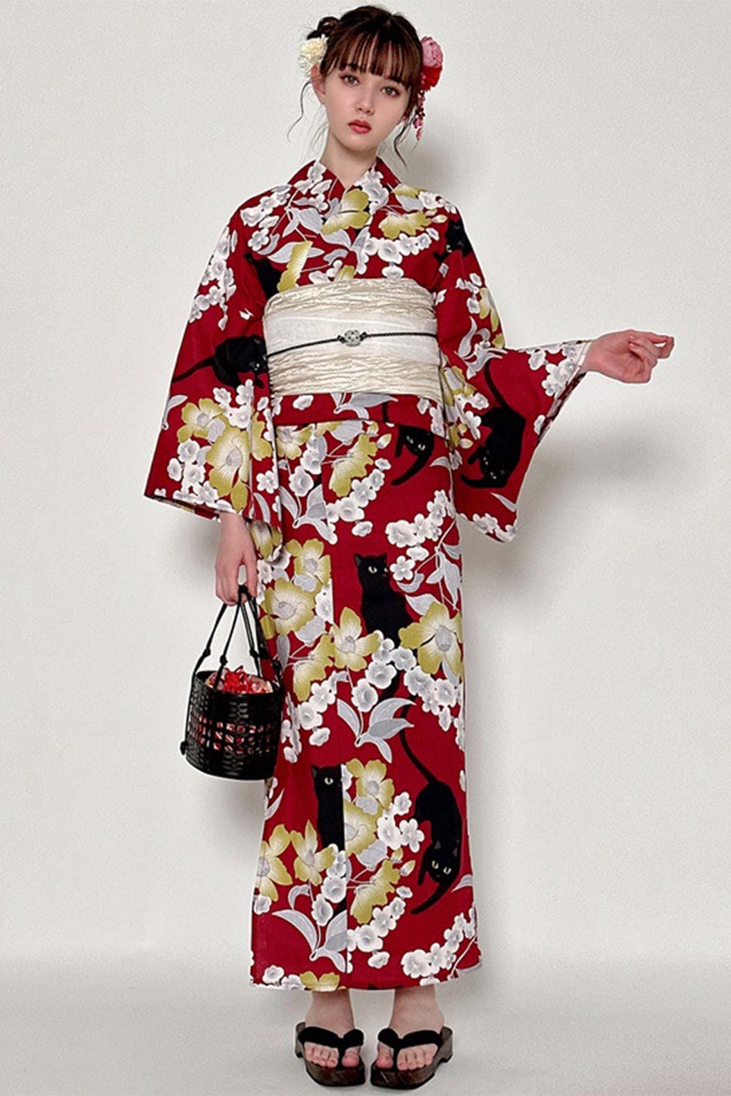 Yukata Kimono Red Gown with  Floral & Cat Patterns - はなびたいかい Stupa Stones