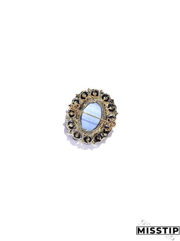 Rhinestone Decor Oval Design Brooch