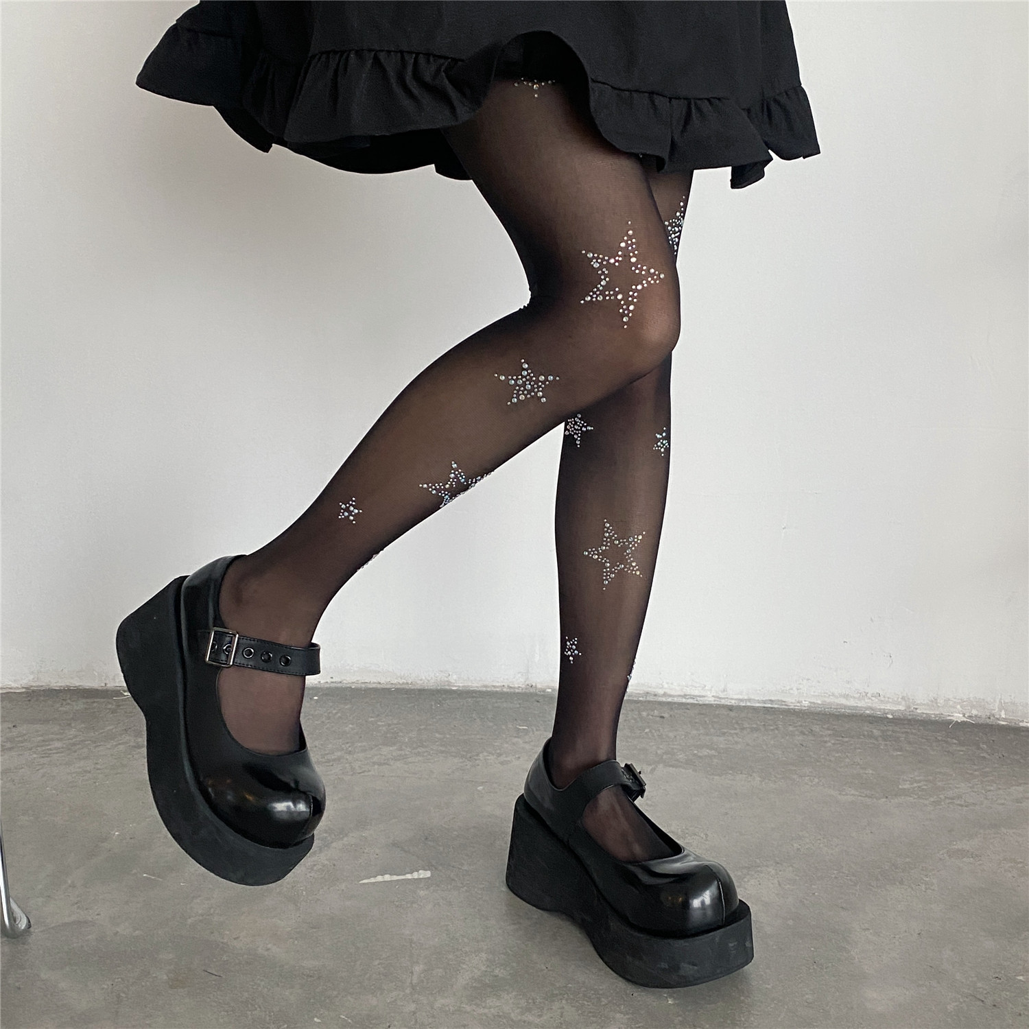 RHINESTONE STAR STOCKINGS