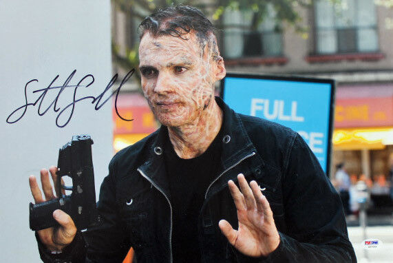 Seth Gabel Fringe Authentic Signed 12x18 Photo Poster painting Autographed PSA/DNA #Z57253