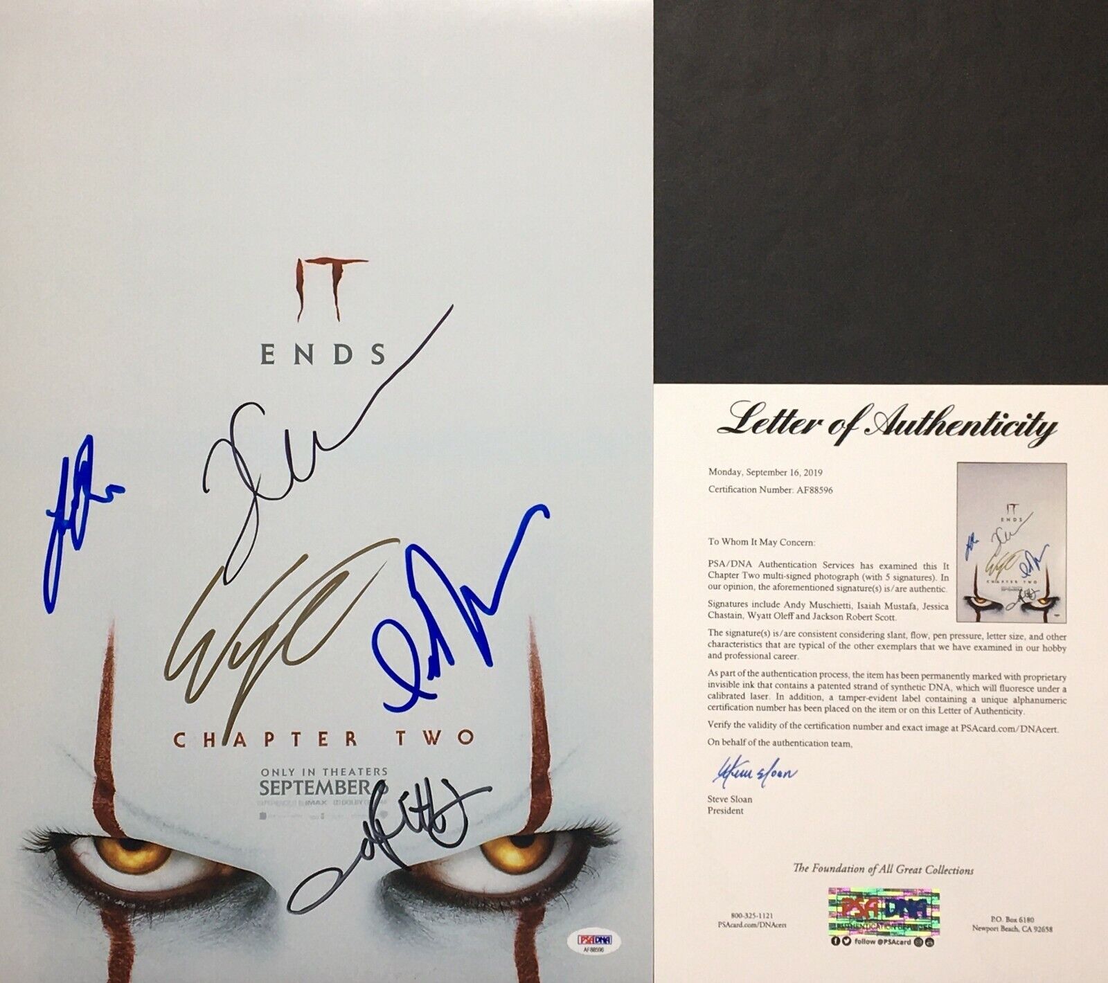 Andy Muschietti Isaiah Mustafa Jessica Chastain +2 Signed 'It' 12x18 Photo Poster painting PSA