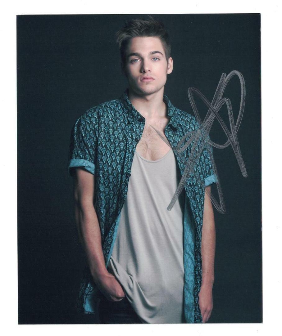 Dylan Sprayberry Signed Autographed 3 7/8 x 5 Photo Poster painting Actor Man Of Steel