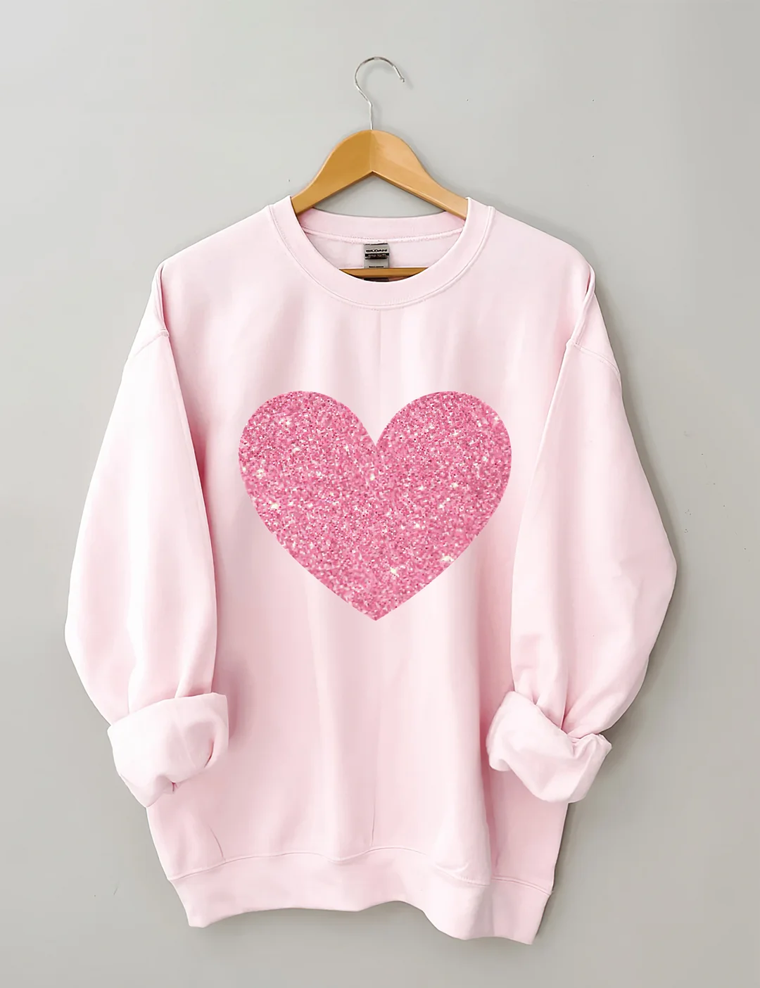 Valentine&rsquo;s Day Glitter Heart Sweatshirt