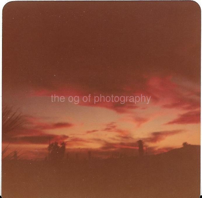 FOUND Photo Poster paintingGRAPH Color SKY ON FIRE Original Snapshot VINTAGE 16 16 X