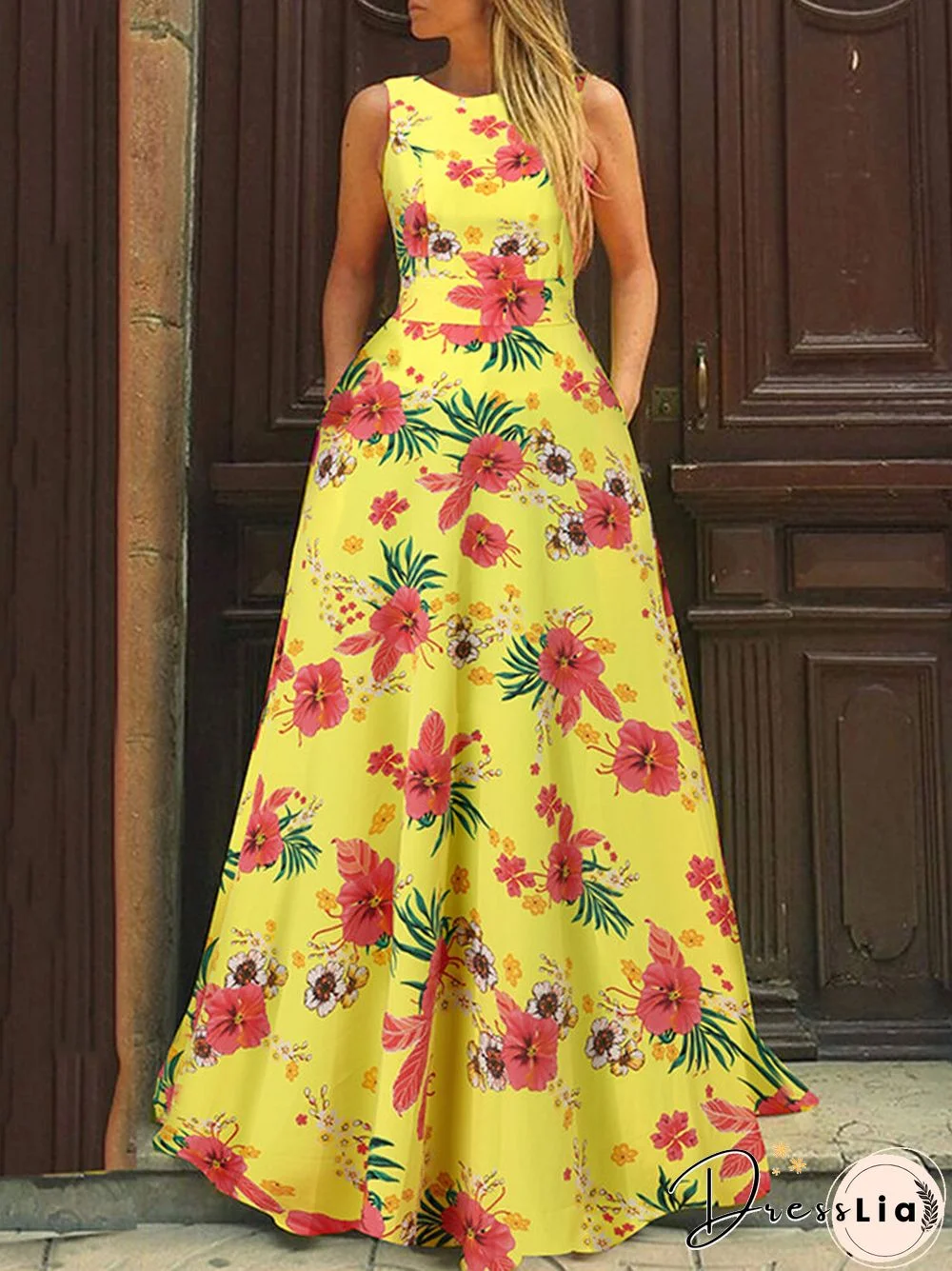 Flower Print A-line Pocket Sleeveless Swing Maxi Dress