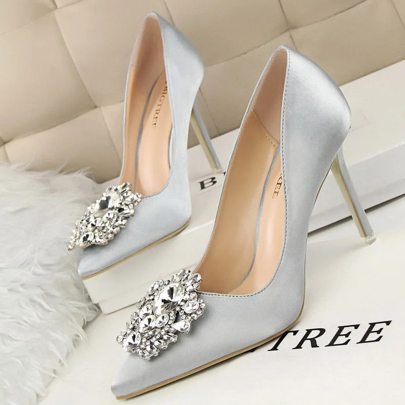 BIGTREE Kitten Heels Metal Rhinestones Woman Pumps Wedding Shoes High Heels Shoes Gold Silver Sexy Party Shoes Large size 43