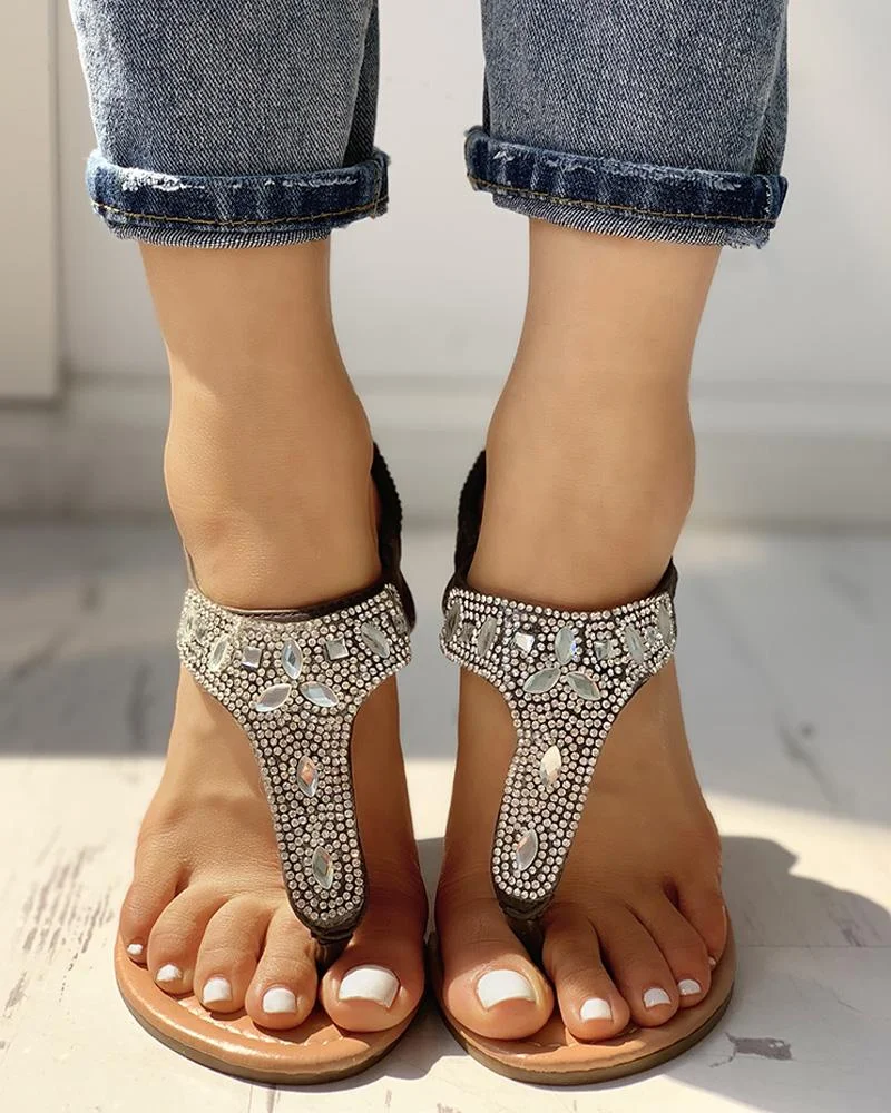 Studded T-Strap Casual Flat Sandals
