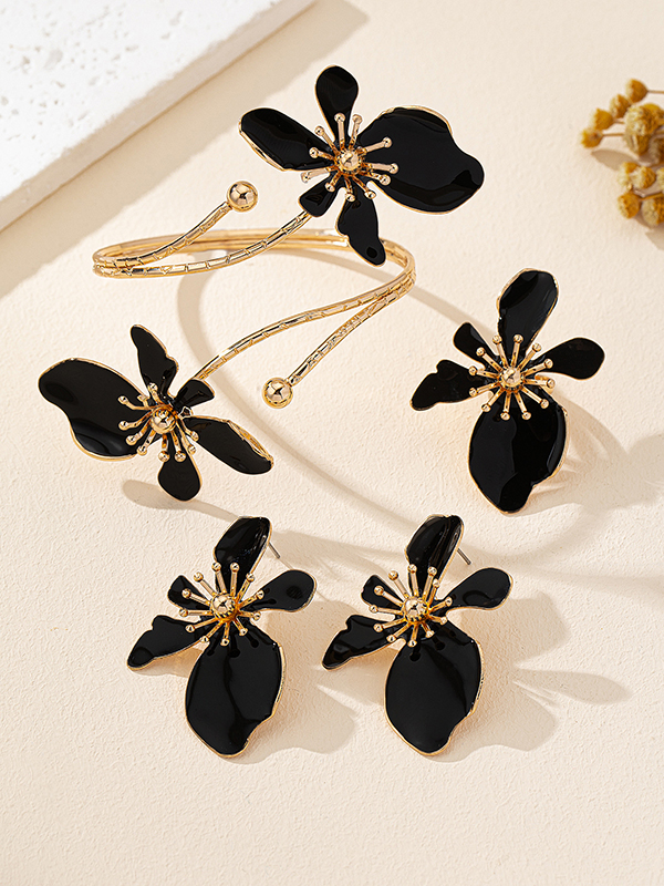 Flower Shape Bracelet + Earrings + Rings Accessories Three Pieces BLACK-One_size