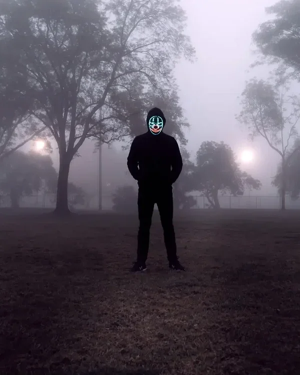 👹FACE TRANSFORMING LED MASK - APP CONTROLLED - RECHARGEABLE（🔥FREE SHIPPING)