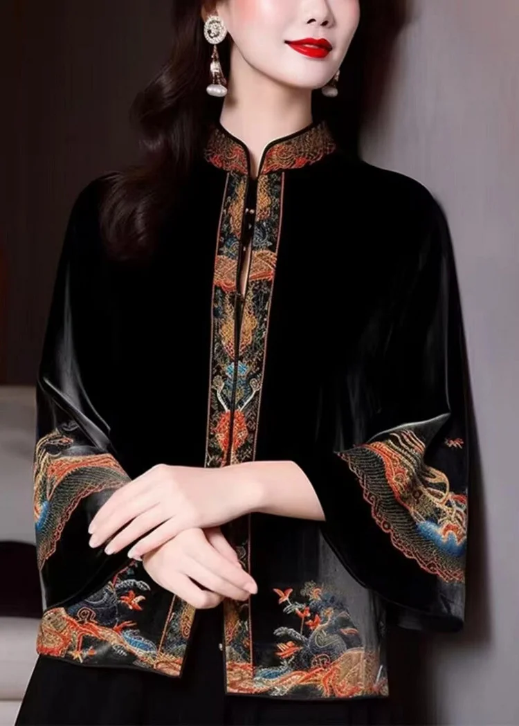 Loose Black Stand Collar Embroideried Silk Velour Coats Flare Sleeve