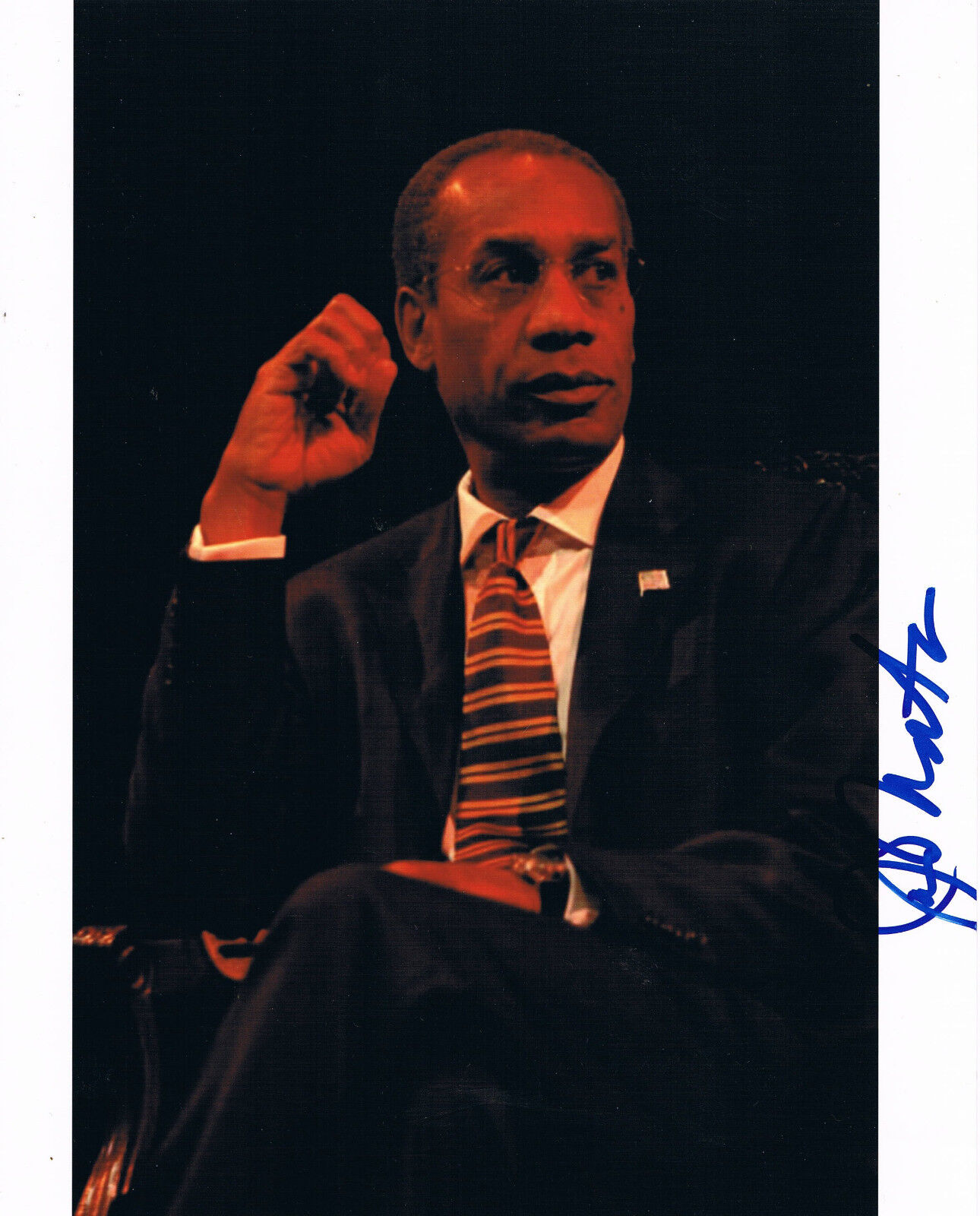 Joe Morton 1947- genuine autograph Photo Poster painting 8x10