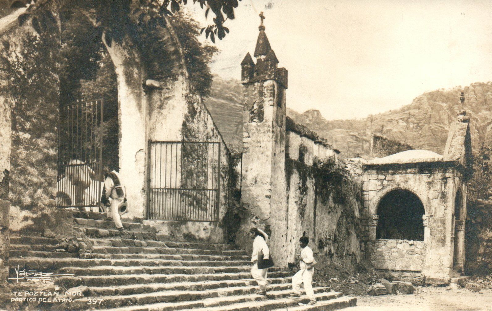 1946 Portico Del Atrio Tepoztlan Morelos Mexico Real Photo Poster painting RPPC Postcard