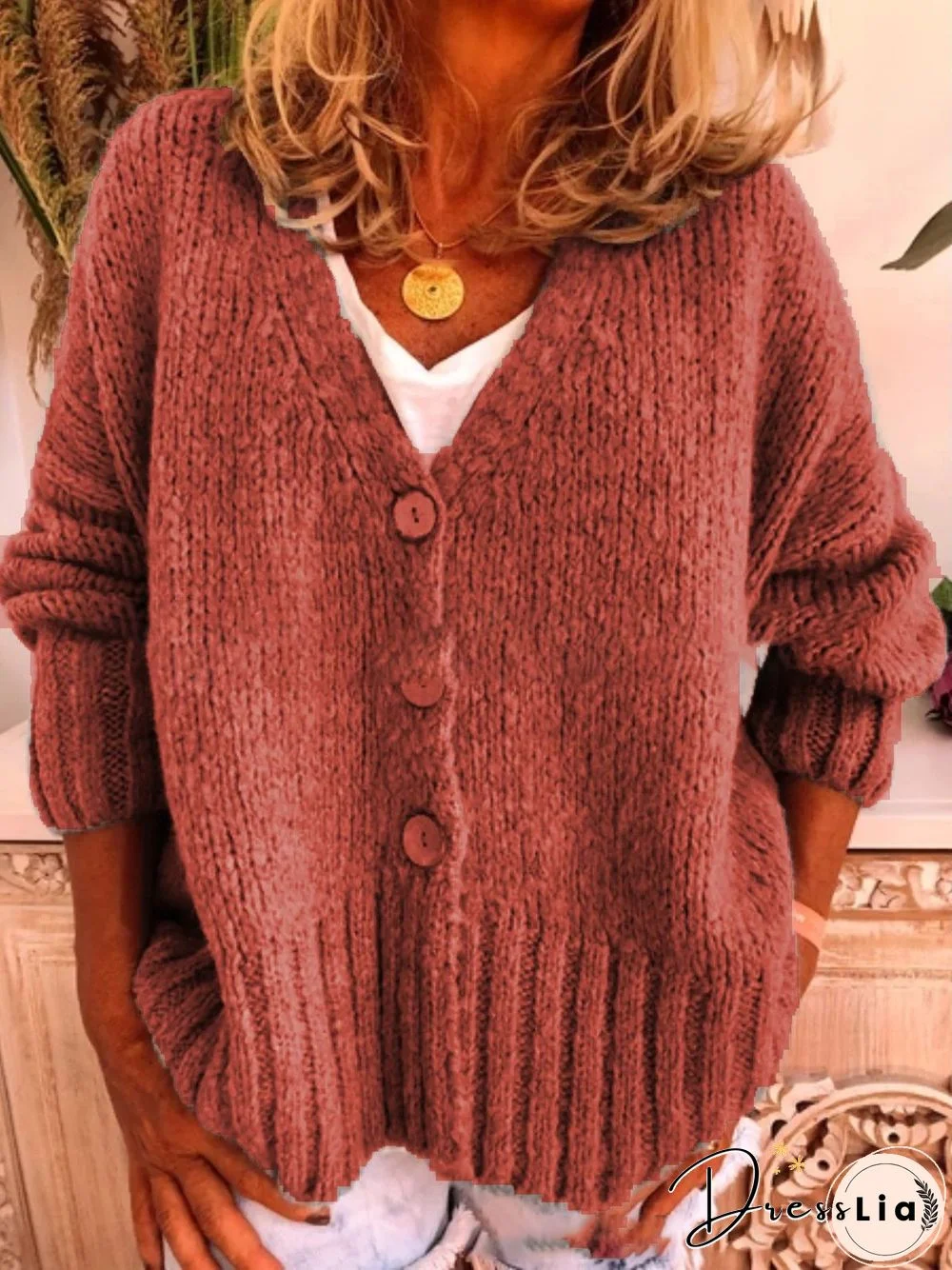 Leisure Button Sweater Outerwear