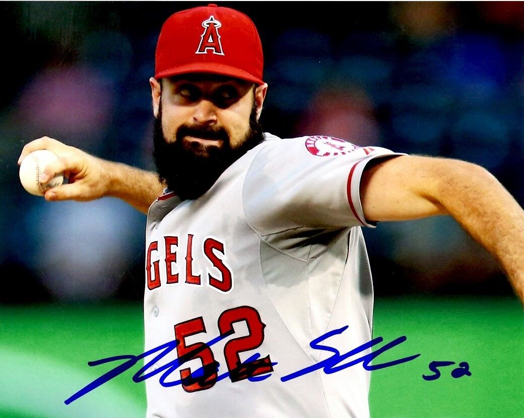 AUTOGRAPHED MATT SHOEMAKER 8X10 Los Angeles Angels Photo Poster painting W/COA