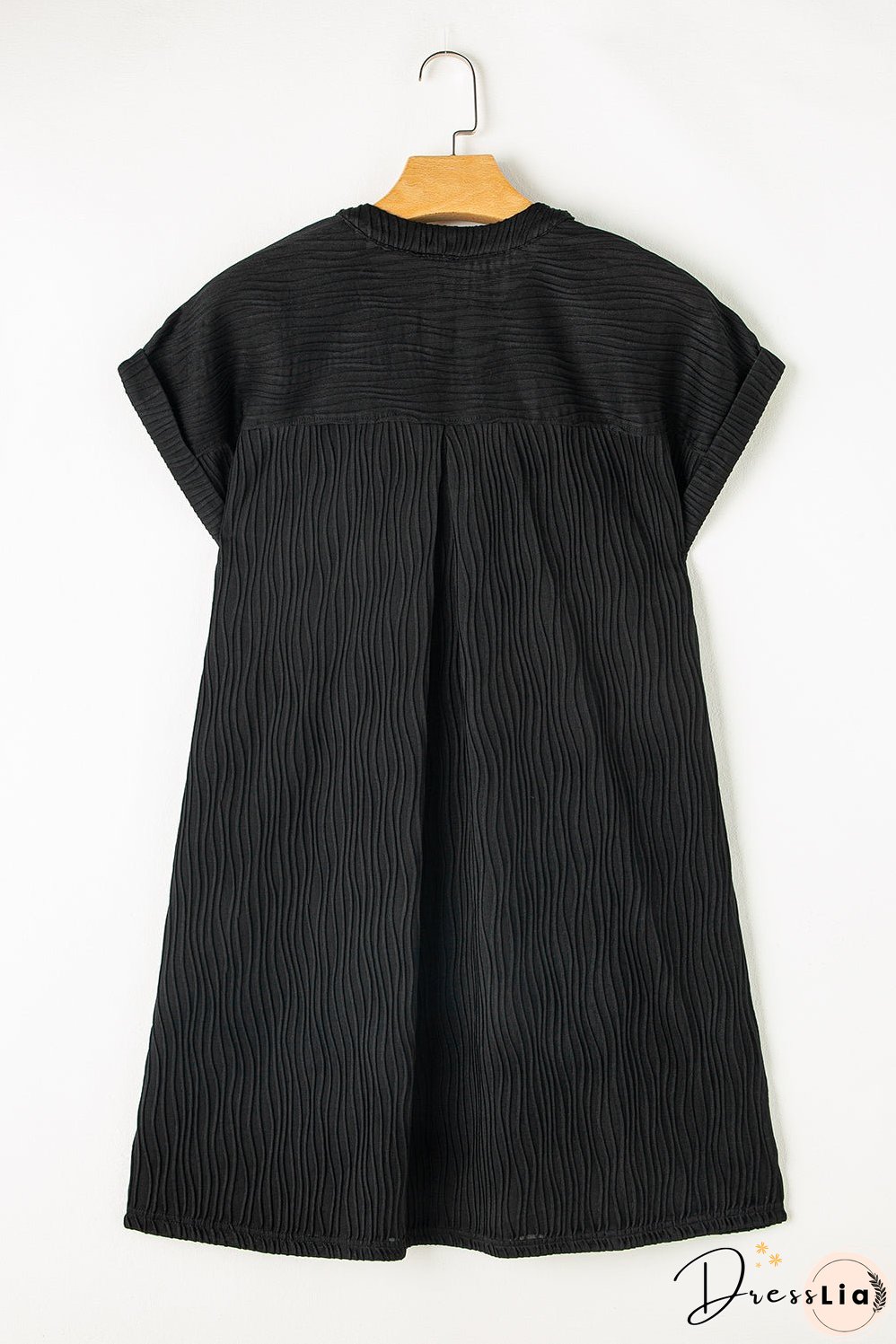 Black Textured V Neck Short Sleeve Pockted Mini Dress