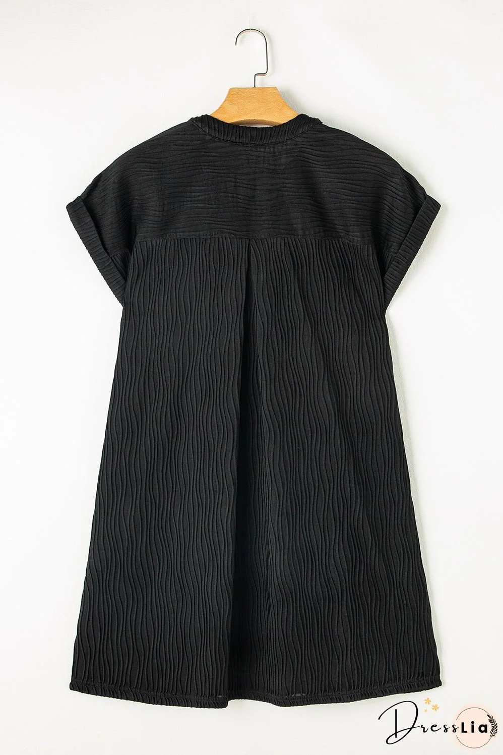 Black Textured V Neck Short Sleeve Pockted Mini Dress